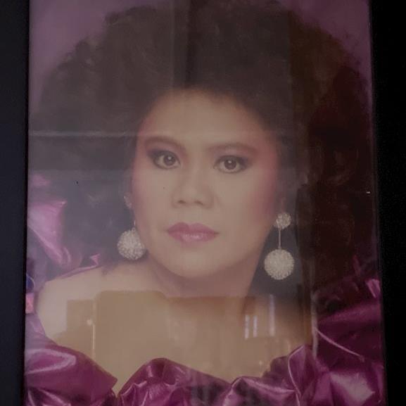 FILIPINA
